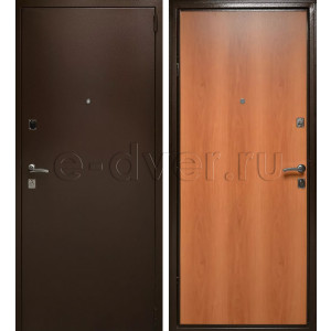 Входная дверь внутри ламинат/цвет коричневый