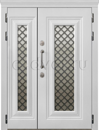 Дверь входная белая со стеклом в частный дом