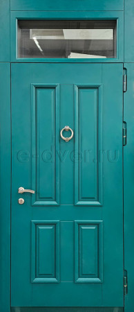Входная уличная дверь МДФ зеленого цвета с фрамугой